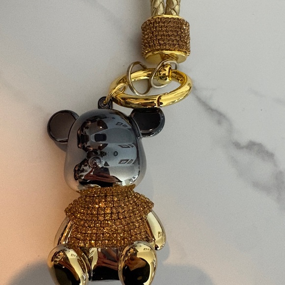 Gold Rhinestone Bear Keychain - Picture 5 of 9